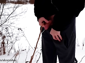 Russian teen pissing on snow in public